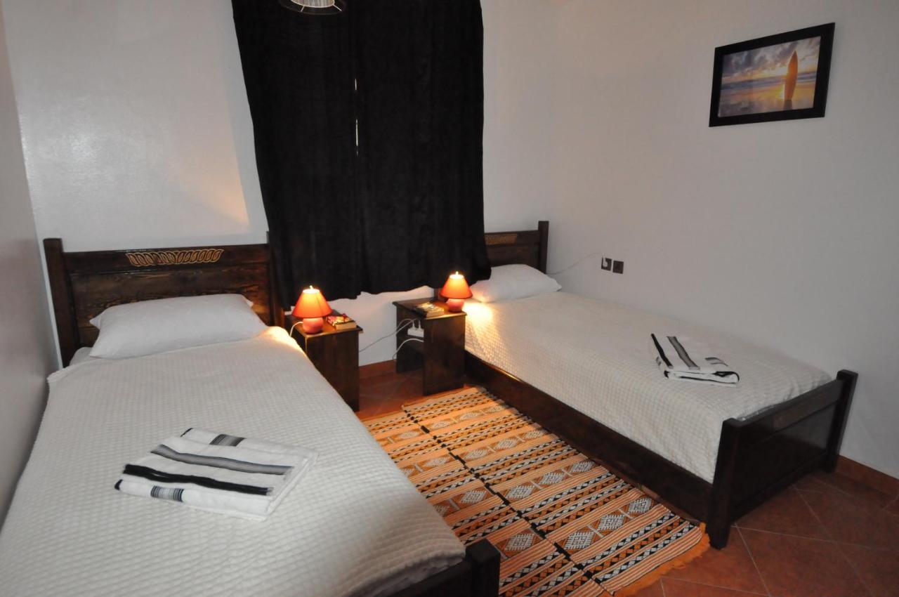 Hola Surf Morocco Aparthotel Tamraght Bagian luar foto