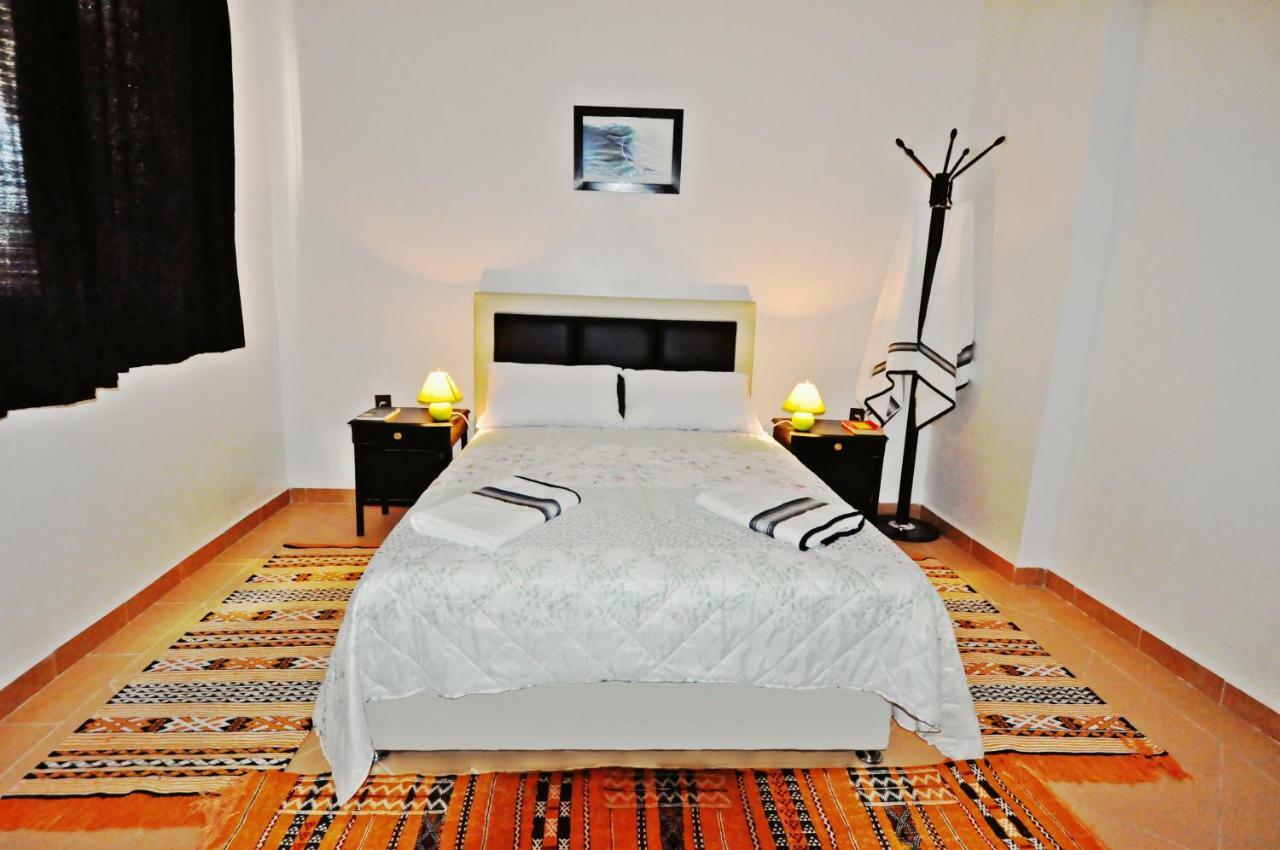 Hola Surf Morocco Aparthotel Tamraght Bagian luar foto